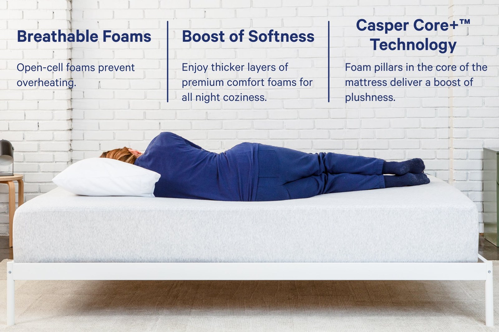 Close view of the Casper Cloud One cover and comfort layers