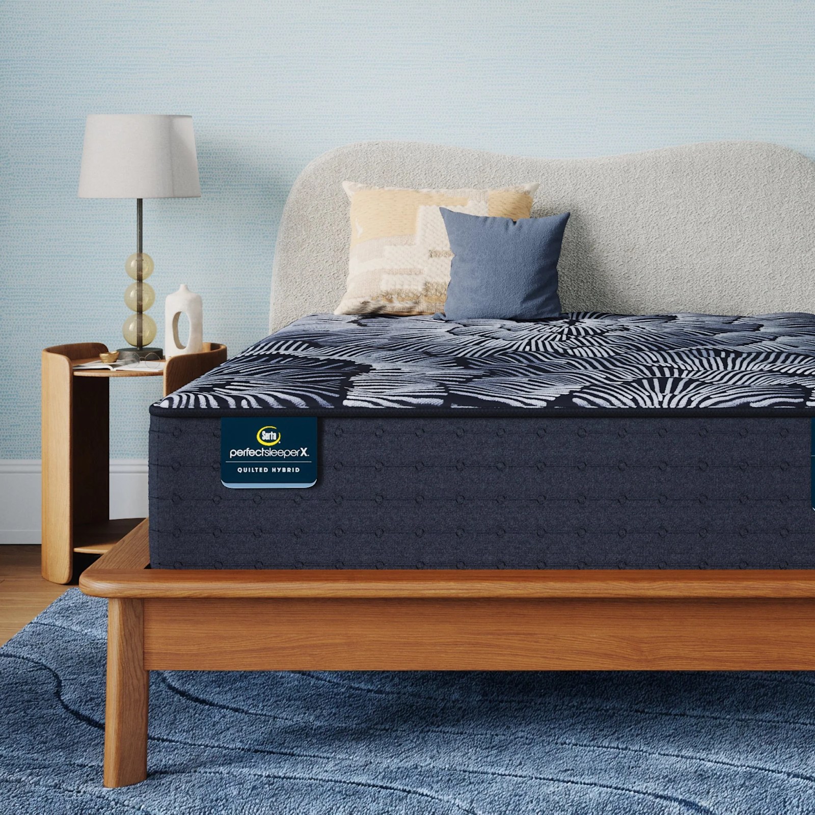 Serta Perfect Sleeper X Quilted Hybrid Level One mattress official product photo