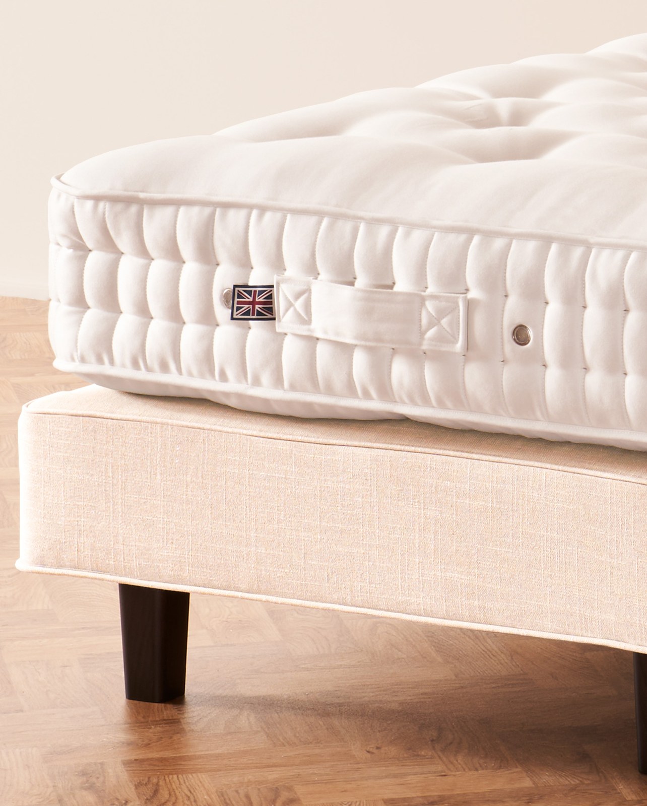 Vispring Devonshire mattress official product photo